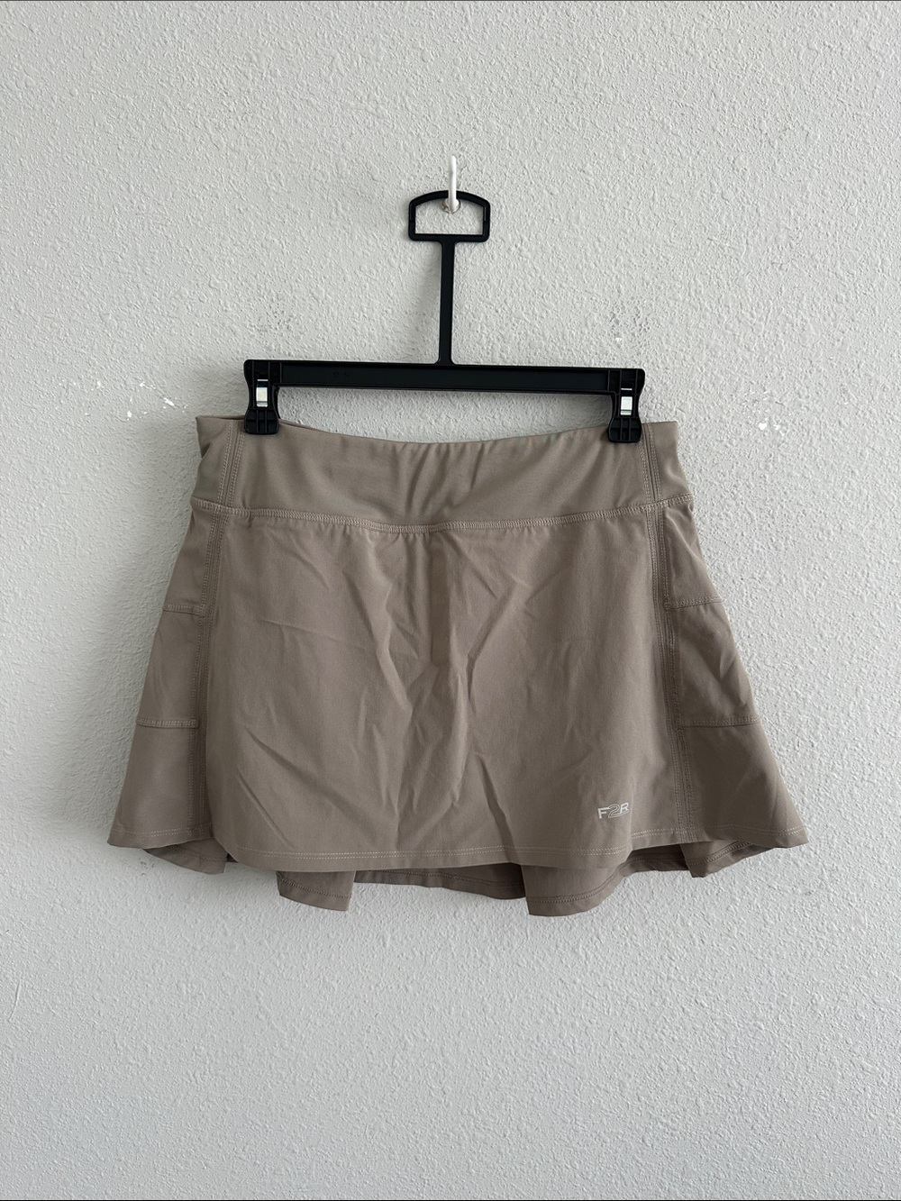 Fit2run grey/beige skort xs
